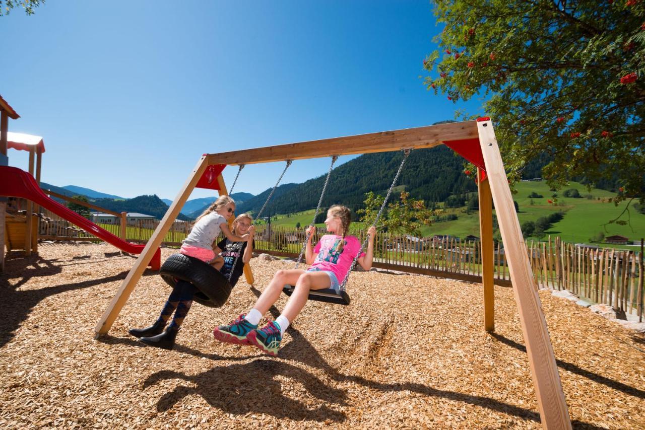 Wohlfuehlresort Und Feriengut Martinerhof Sankt Martin am Tennengebirge Εξωτερικό φωτογραφία